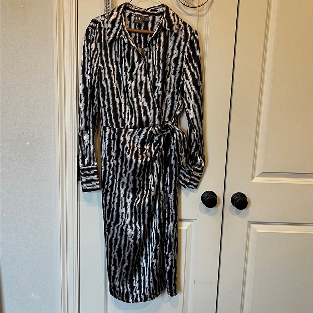 Women’s wrap dress - Picture 3 of 4